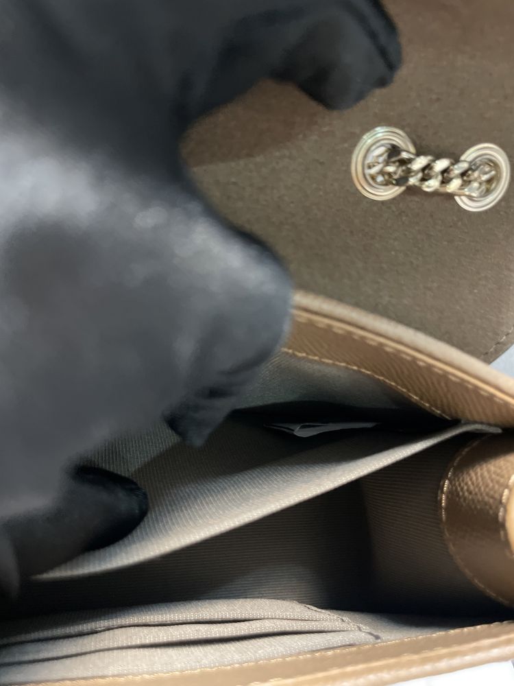 Furla Venere кафява чанта с пъстри детайли