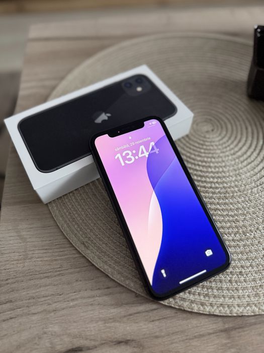 Vand Iphone 11 64GB