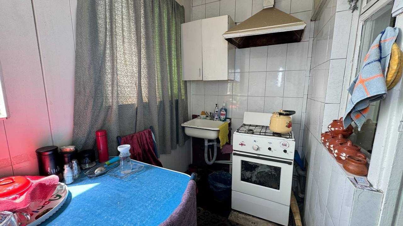 Заканал 1 xona 2 xona qilingan yangi plan kvartira sotiladi.ID: 286639