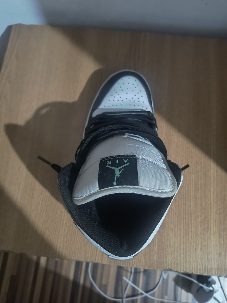 Jordan 1 mid originali