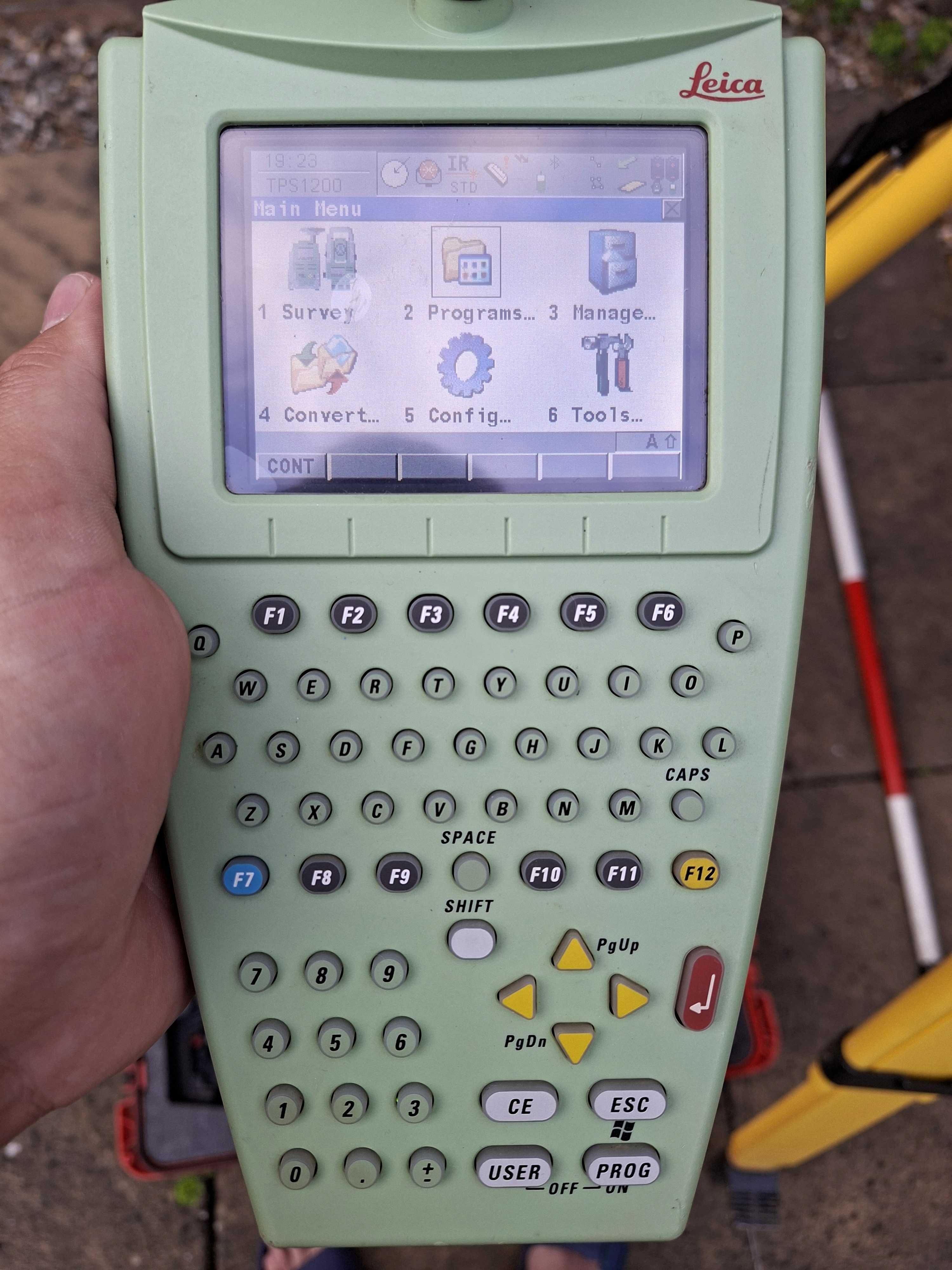 Statie Totala LEICA TCRP 1205 - R300 plus Controler
