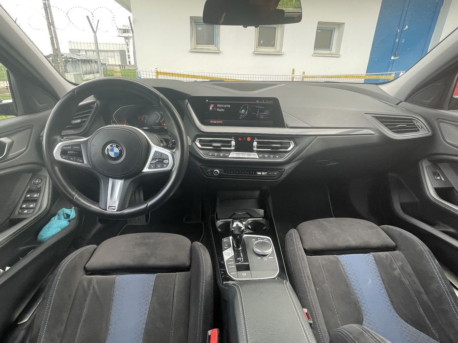 Interior BMW seria 1 M scoica scaune si bancheta
