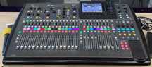 Vand Behringer X32 – Mixer digital complet funcțional