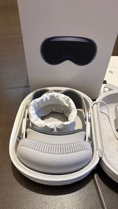 Apple Vision Pro