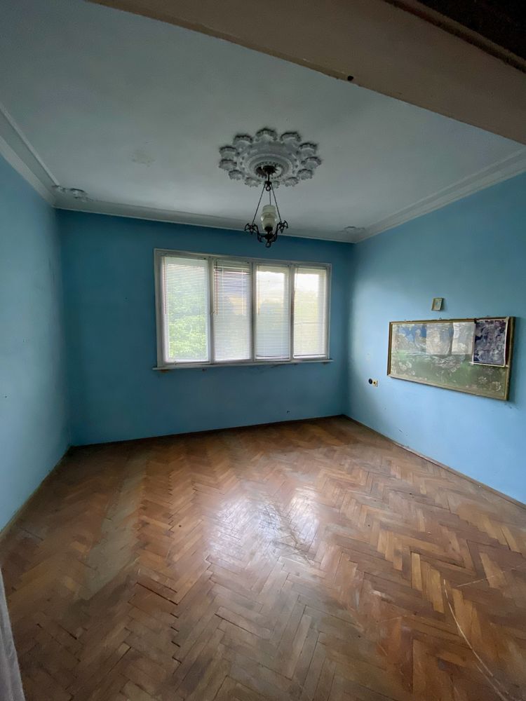 Продавам апартамент