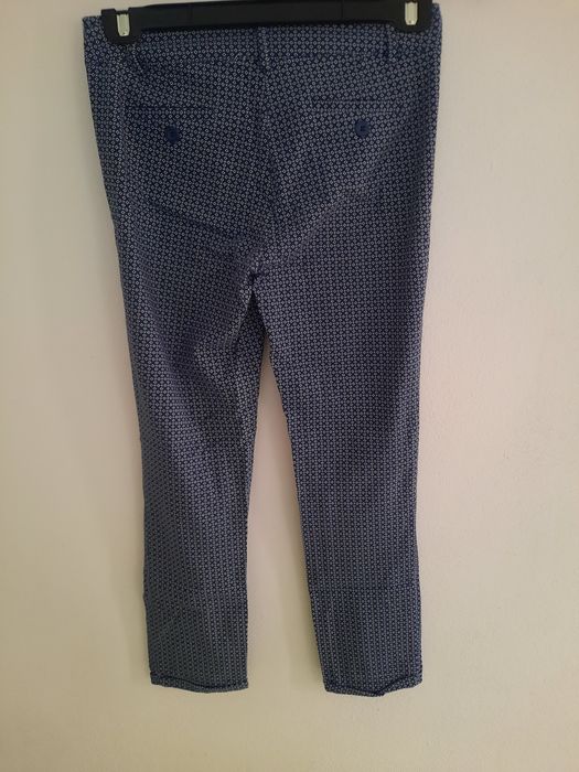 Pantaloni eleganți