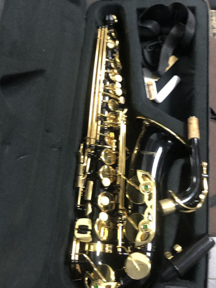 Saxofon Victory nou
