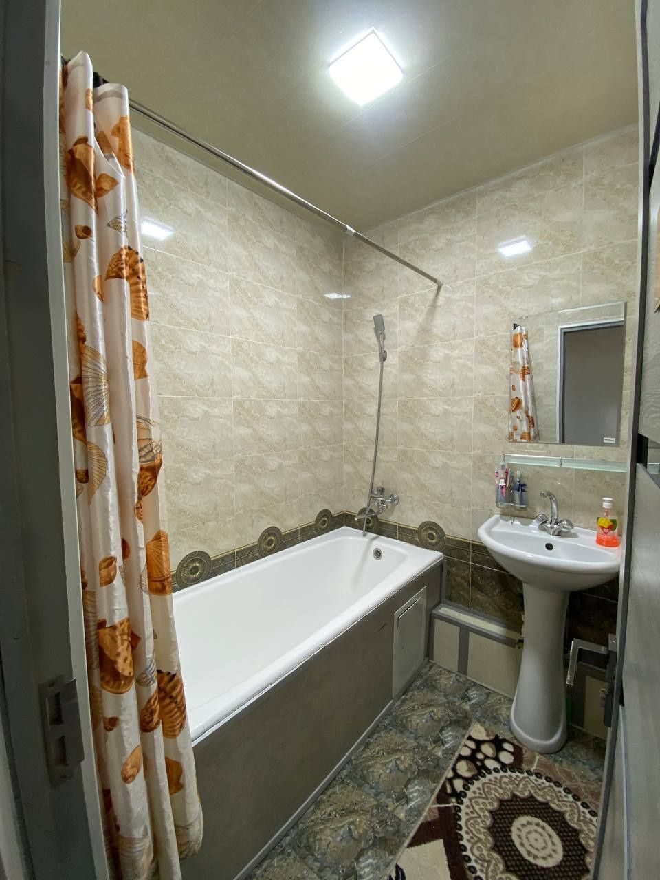 Yunusabad 19 kv uy sotiladi 4/5/5 83.200$
