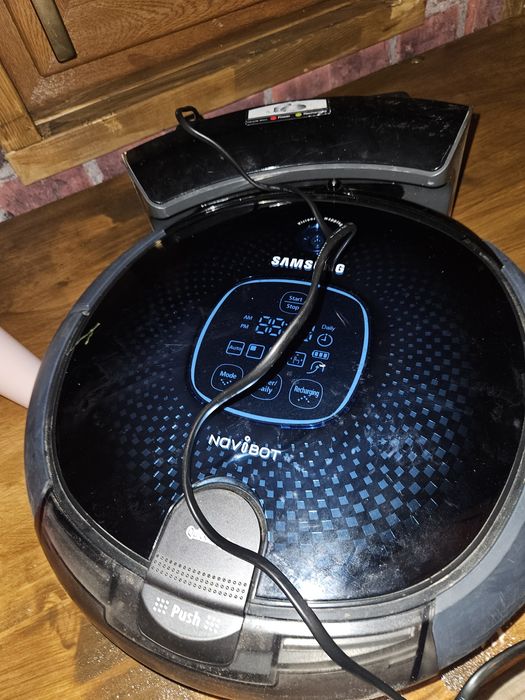 robot aspirator samsung