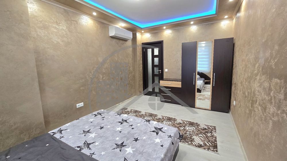 Продава се Двустаен апартамент в Варна, Гръцка махала - 60 кв.м за 2834 €/кв.м - Снимка #4