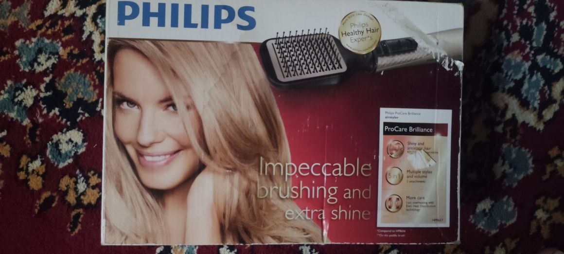 Продам фен-щетку Philips