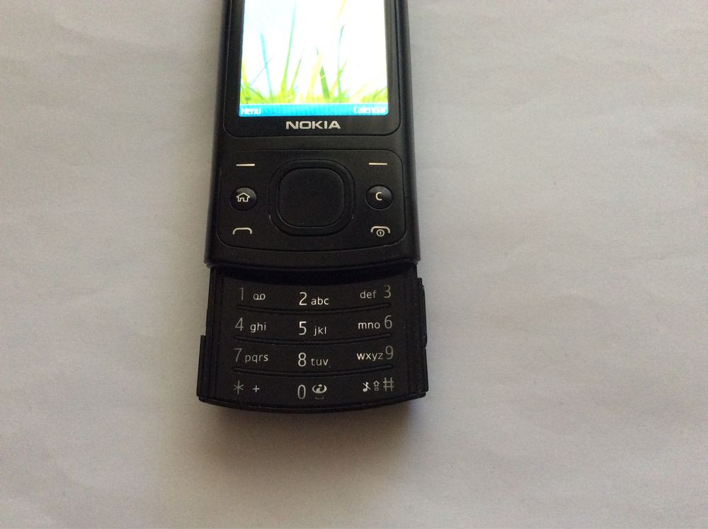 Nokia 6700 slide black original , import Germany 44h