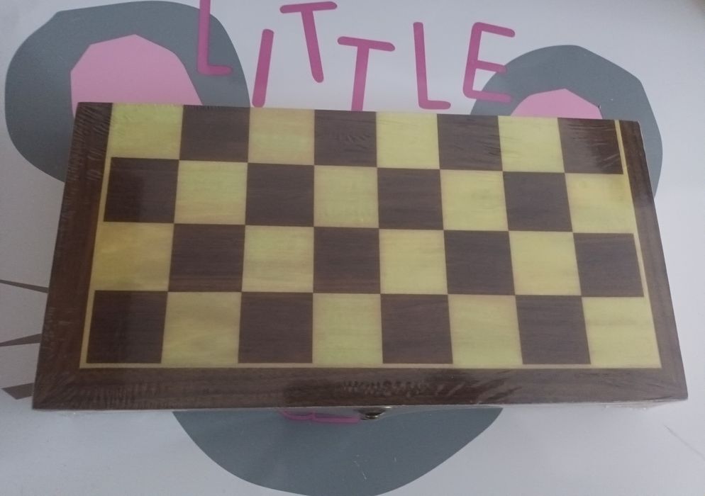 Joc de table si sah nou, Skateboard nou, Trotineta noua