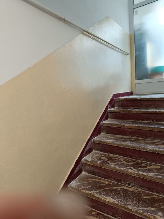 zugrav,zugraveli ap. Casa scarilor etc...