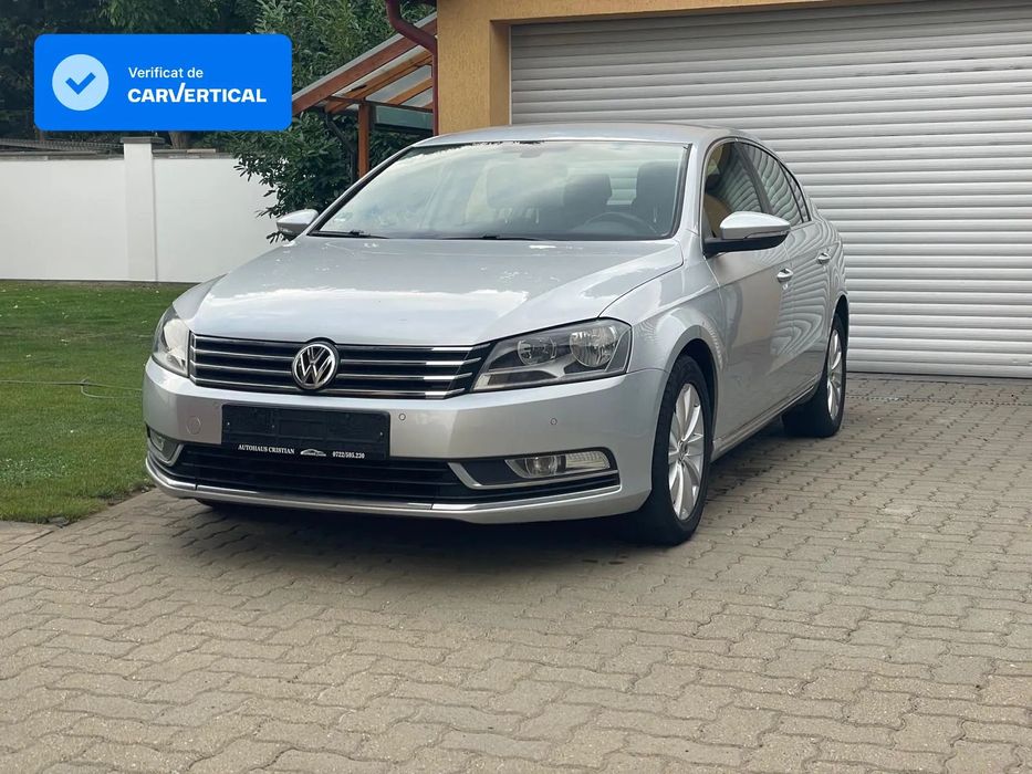 Volkswagen Passat 2.0 TDI, berlină, 2013, CLIMATRONIC dublu, ÎNCĂLZ. SCAUNE
