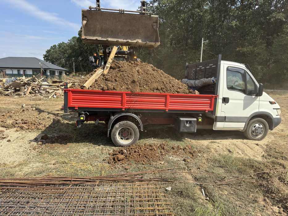 iveco Daily basculabil pe 3 parti