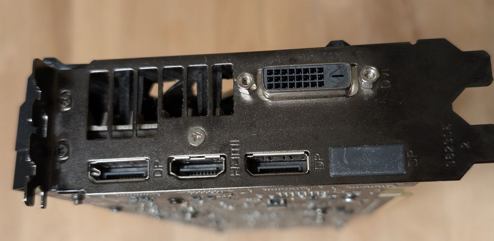 GPU Sapphire R9 390x Nitro