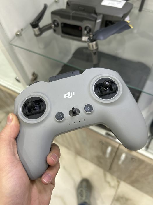 дрон dji fpv combo