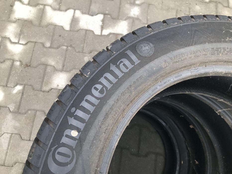 Anvelope 215 60 17