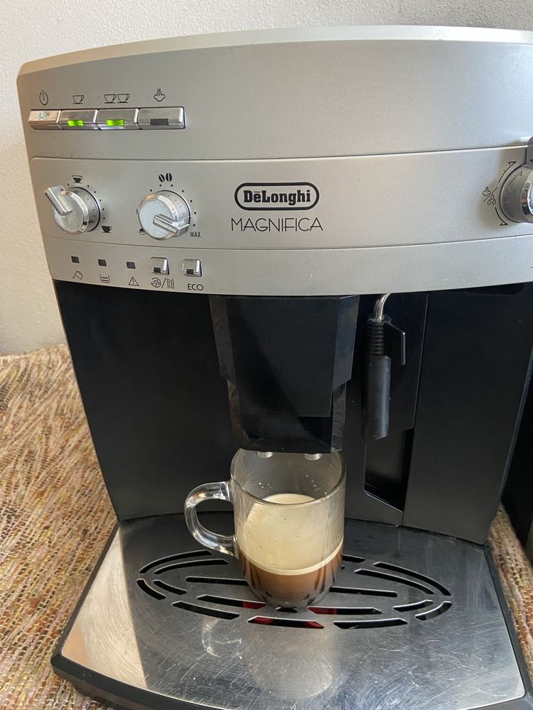 Espresor cafea Delonghi magnifica eco
