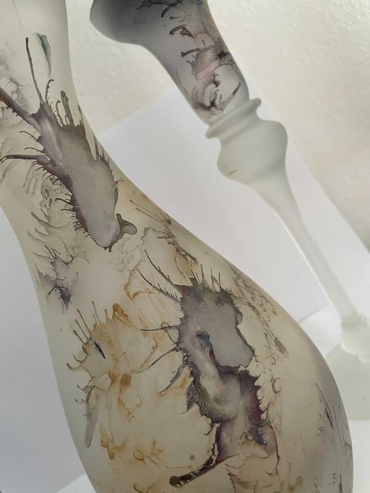 Vaza si sfesnic sticla fantezie handmade vintage impecabil 20/6cm