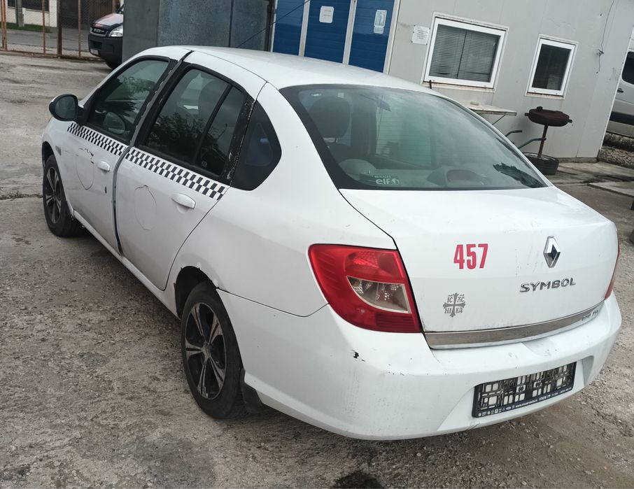 Dezmembrez Renault Symbol, 1.2 benzina, tip motor D4F-G7