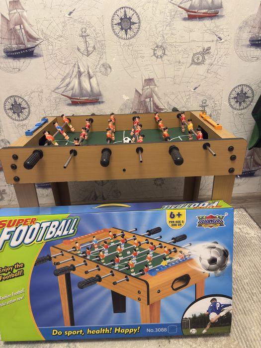 Продам настольный футбол
