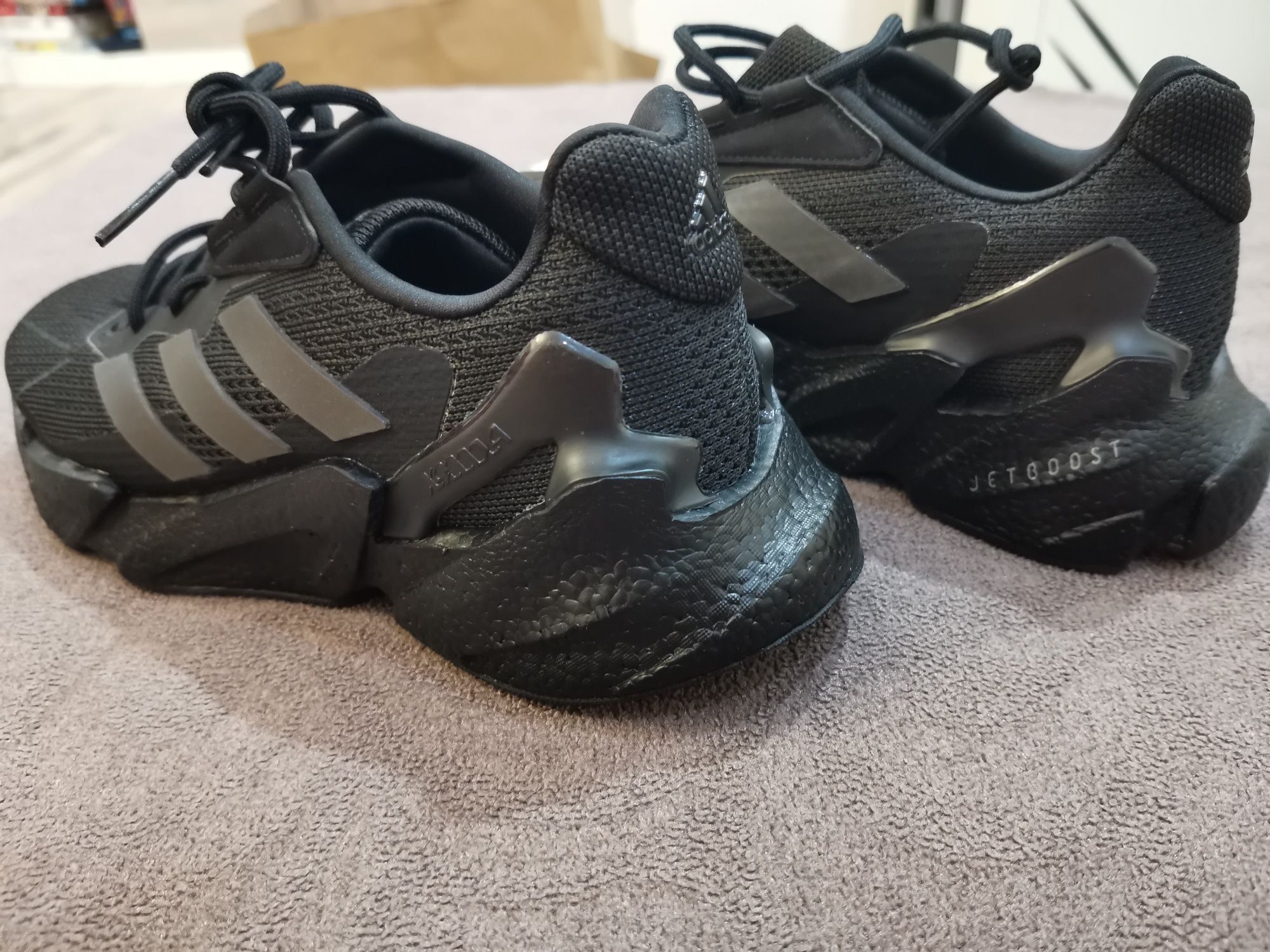 Adidas Ozweego 42н