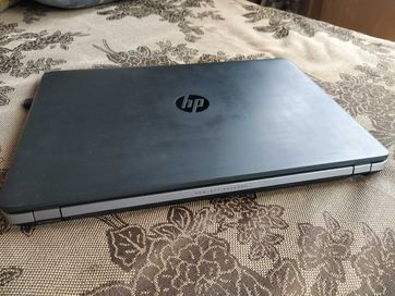 Продавам качествен използван лаптоп HP ProBook 455 G1.