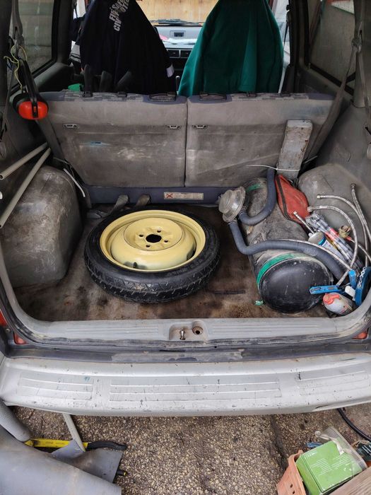 Mitsubishi space runner