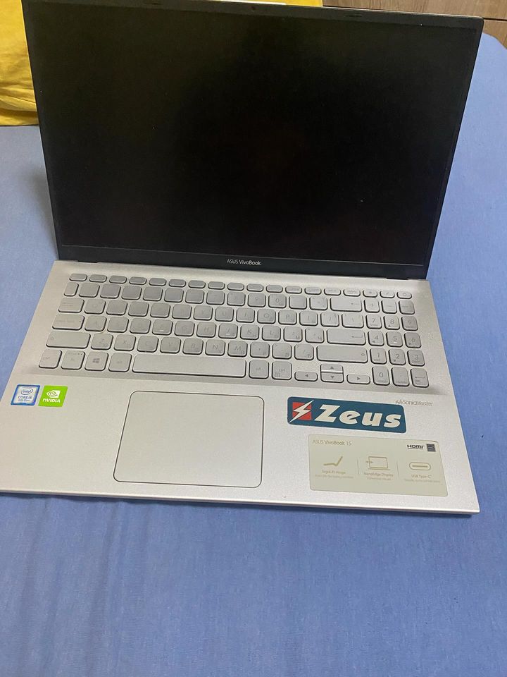 Asus vivobook 2020