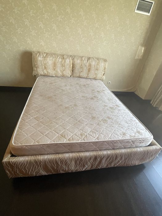 Диван в гостевую комнату кровать