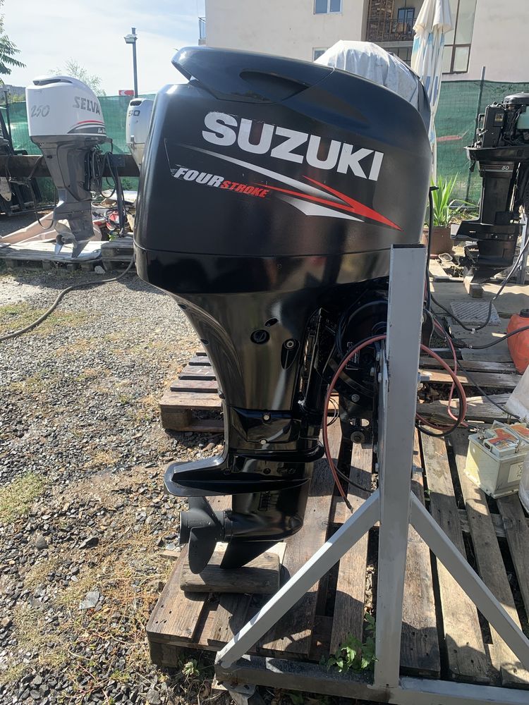 Suzuki DF50 EFI 2012