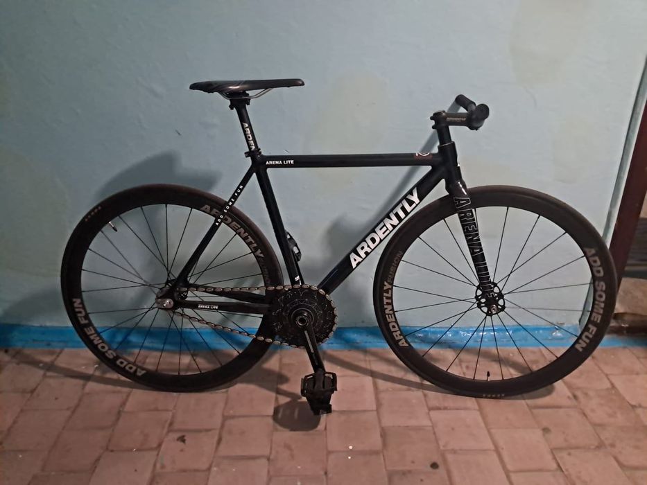 Велосипед фикс Ardently
Рама:S стоимость:230 000 ₸