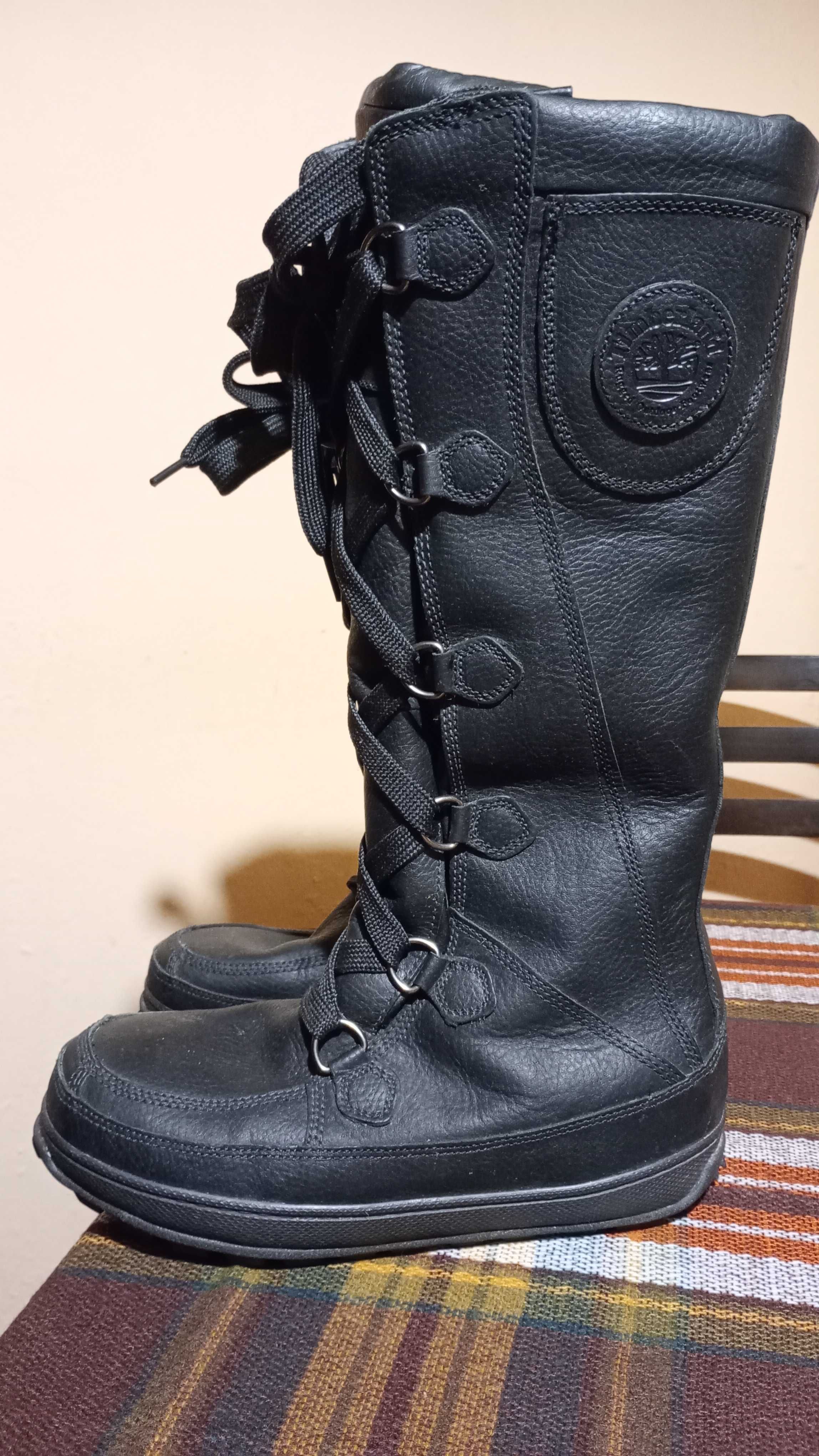 Дамски зимни ботуши Timberland