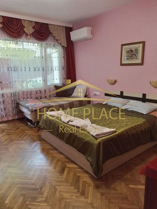 Дава се под наем Тристаен апартамент в Варна, Център - 95 кв.м за 612 € - Снимка #4