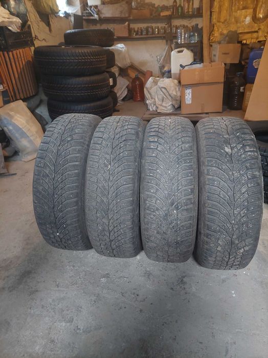 Зимни гуми CONTINENTAL 195/65/15-4БРОЯ