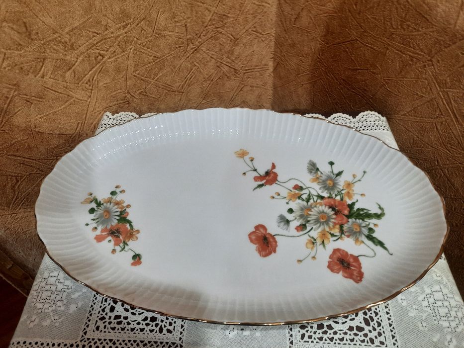 Красивое большое блюдо (36×23см),  Королевский фарфор, Ильменау,  Граф
