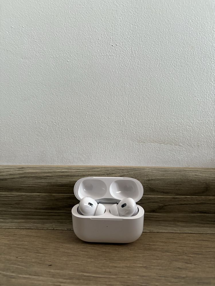 Apple Airpods Pro 2 (USB TYPE-C)