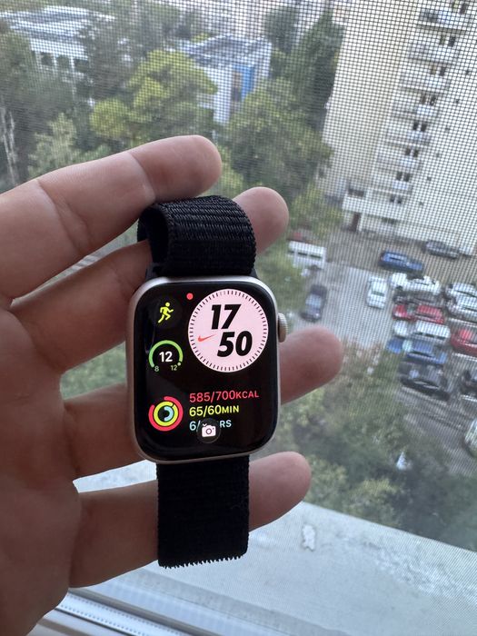 Apple Watch 8 Starlight 45 mm - stare excelenta 93% baterie