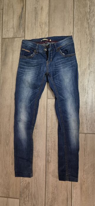 Blugi frumosi de firma