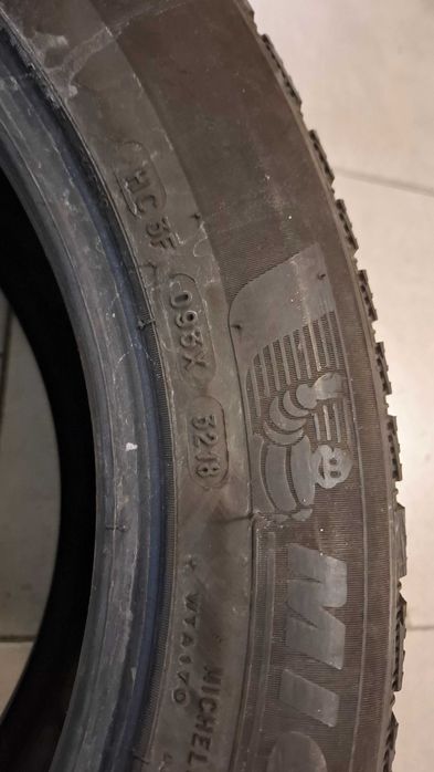 2бр.зимни гуми Michelin Alpin 215 55 17
