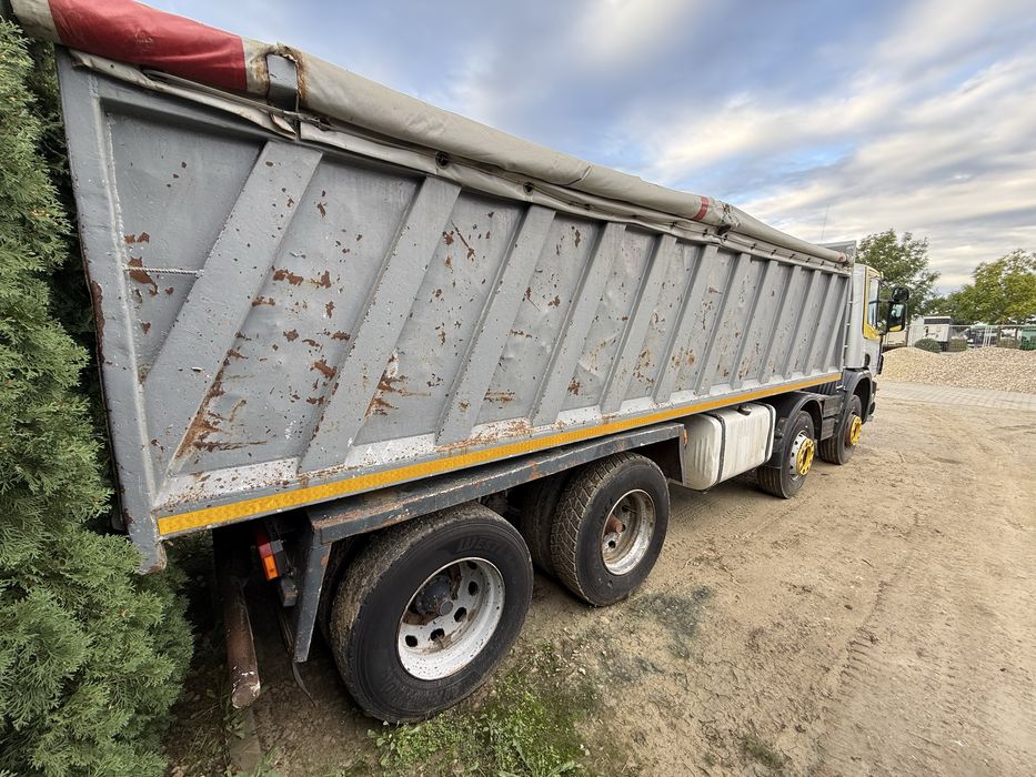 Basculanta Scania 8x4