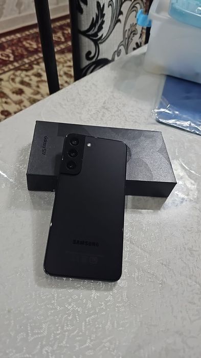 Samsung s22  иднал