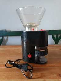 Răşniță de cafea electrica cu timer Bodum Bistro Burr 10903,160W 220gr