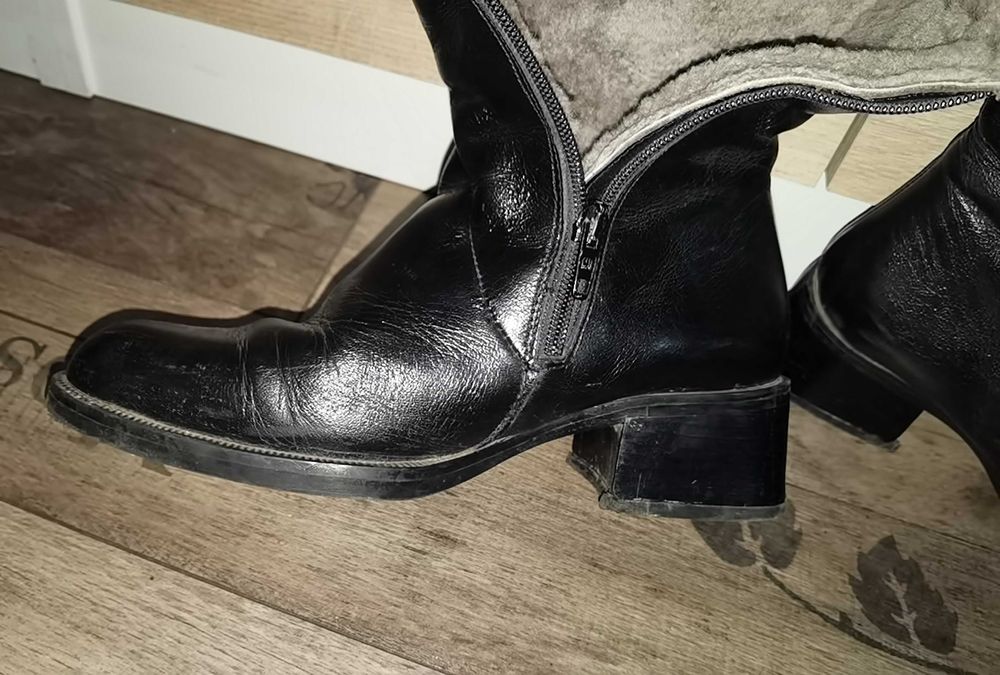 Дамски ботуши 37 номер дебели отвътре