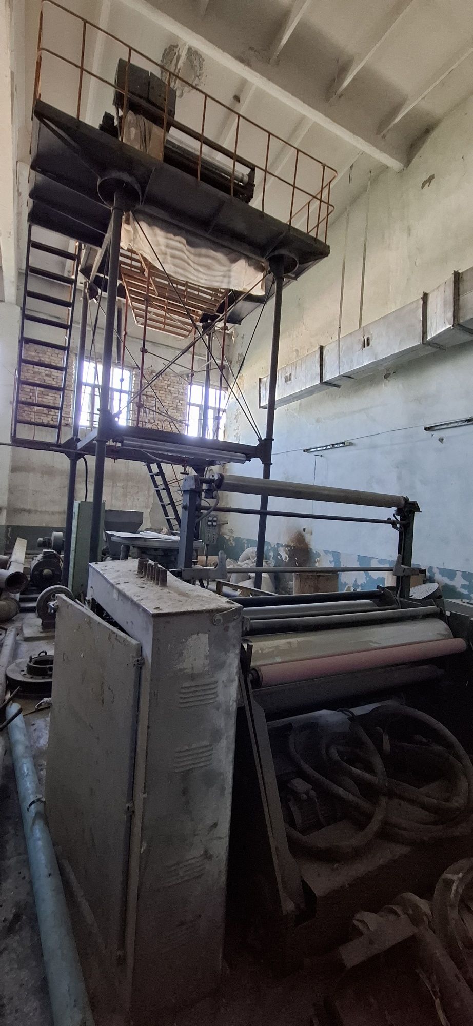 Салафан станок 1.5 метрдан 3 метргача ишлаб чикаради
