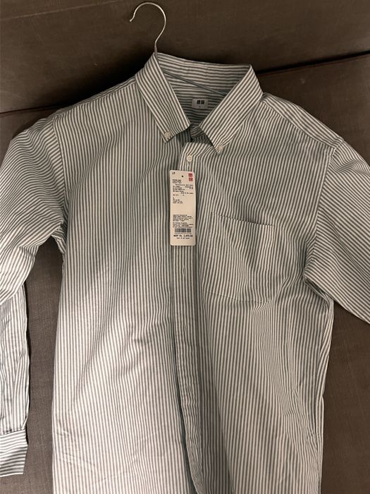 Совершенно новая рубашка Uniqlo