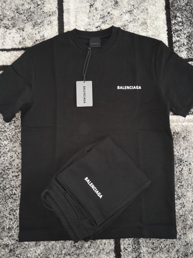 Compleu Balenciaga‼️S-XXL