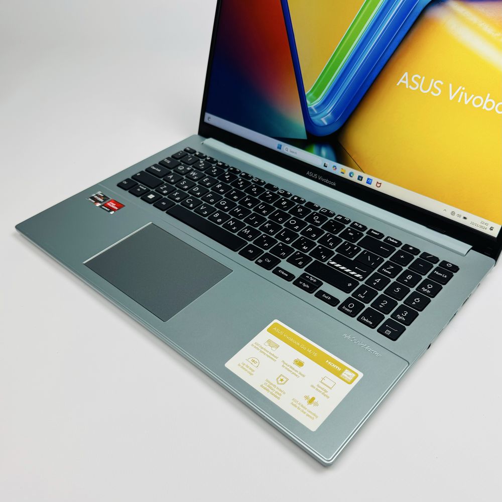 Asus VivoBook 15/Ryzen 5 7520/8GB LPDDR5 5500MHz/512GB NVMe